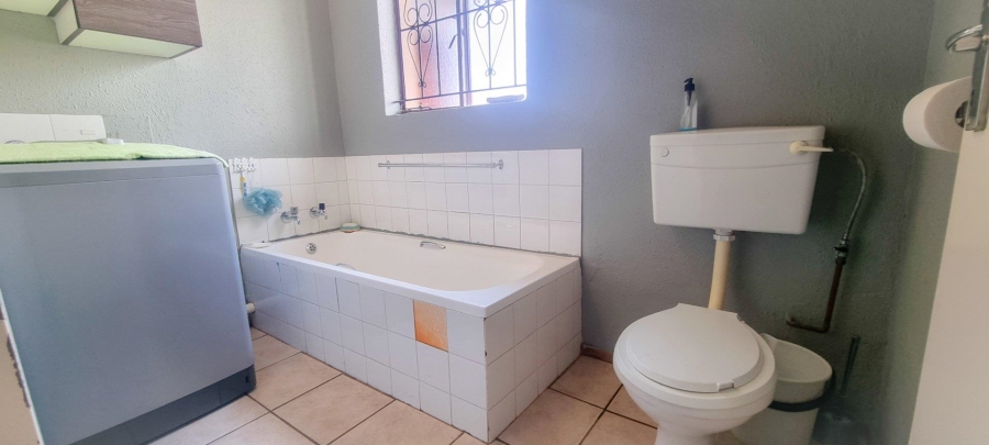 3 Bedroom Property for Sale in Grasslands Free State